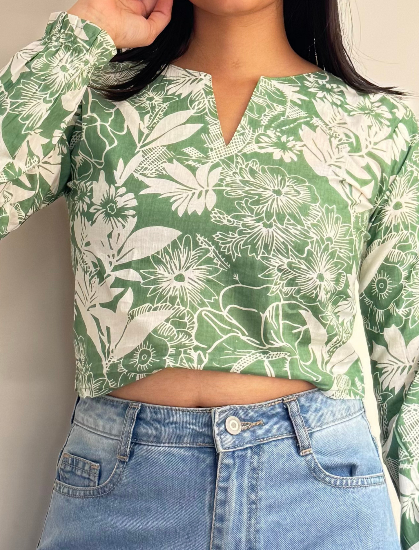 Pista Green & White Floral Cotton Crop Top