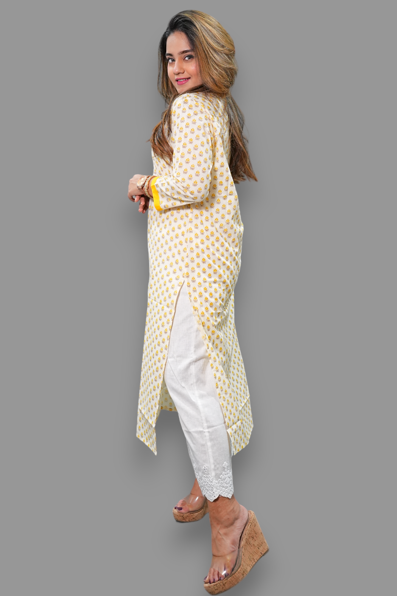 Light cream v neck block print kurti with pockets